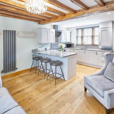 Host & Stay - 11 Bakehouse Yard 휫비 외부 사진