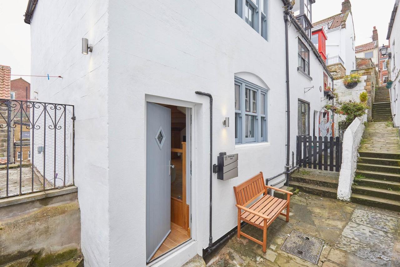 Host & Stay - 11 Bakehouse Yard 휫비 외부 사진
