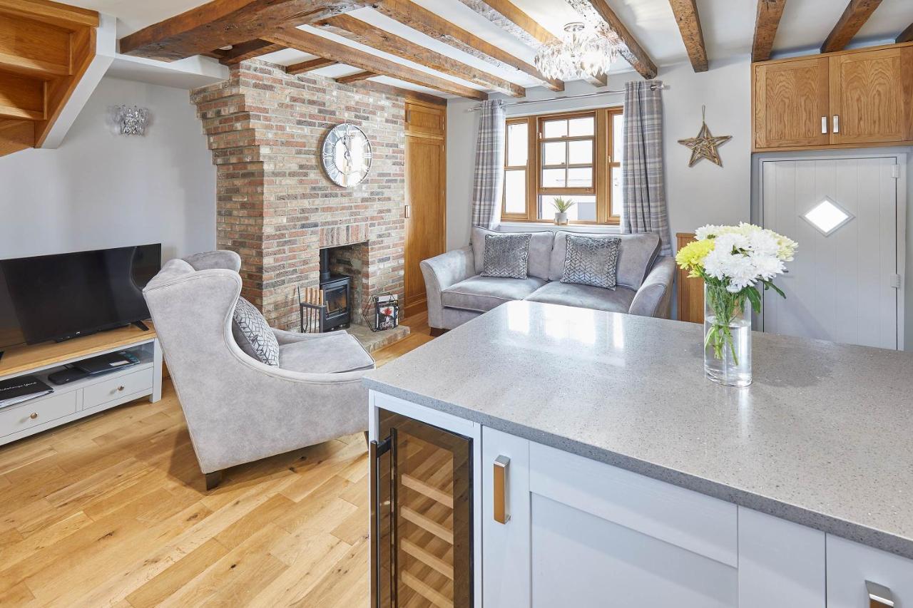 Host & Stay - 11 Bakehouse Yard 휫비 외부 사진